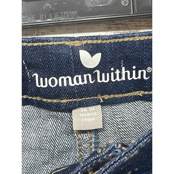Woman Within Extended Plus Size 36W Jean Capri Slightly Distressed Med Wash - Picture 5 of 12